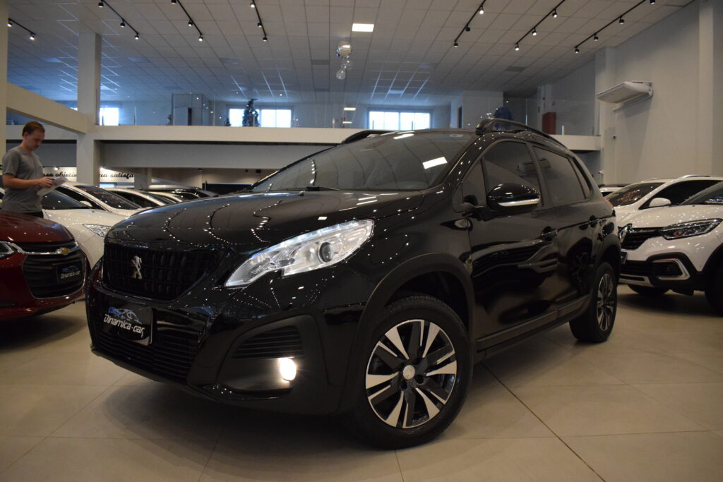 PEUGEOT-2008 GRIFFE DINAMICA CAR