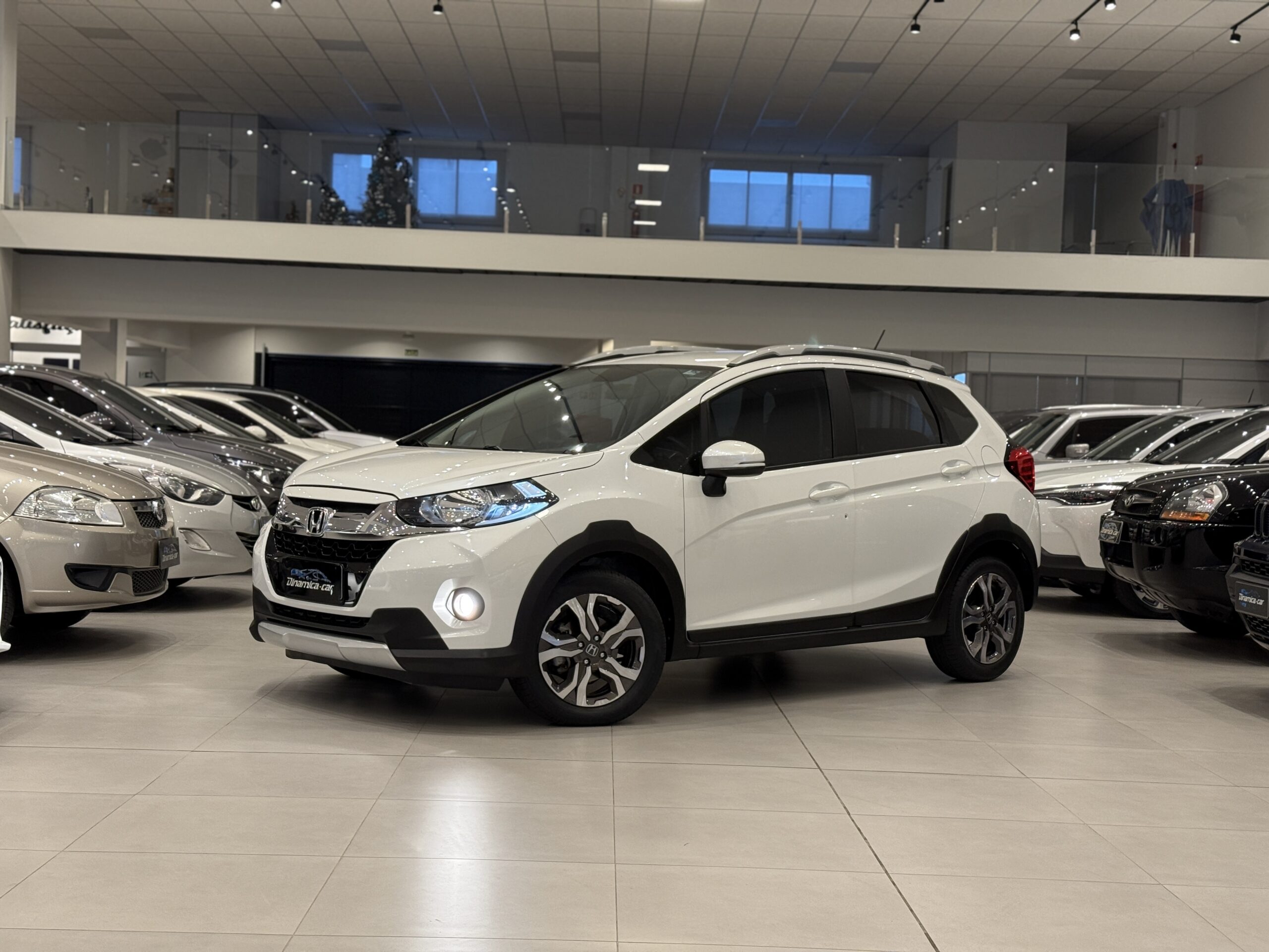 HONDA-WR V EX DINAMICA CAR