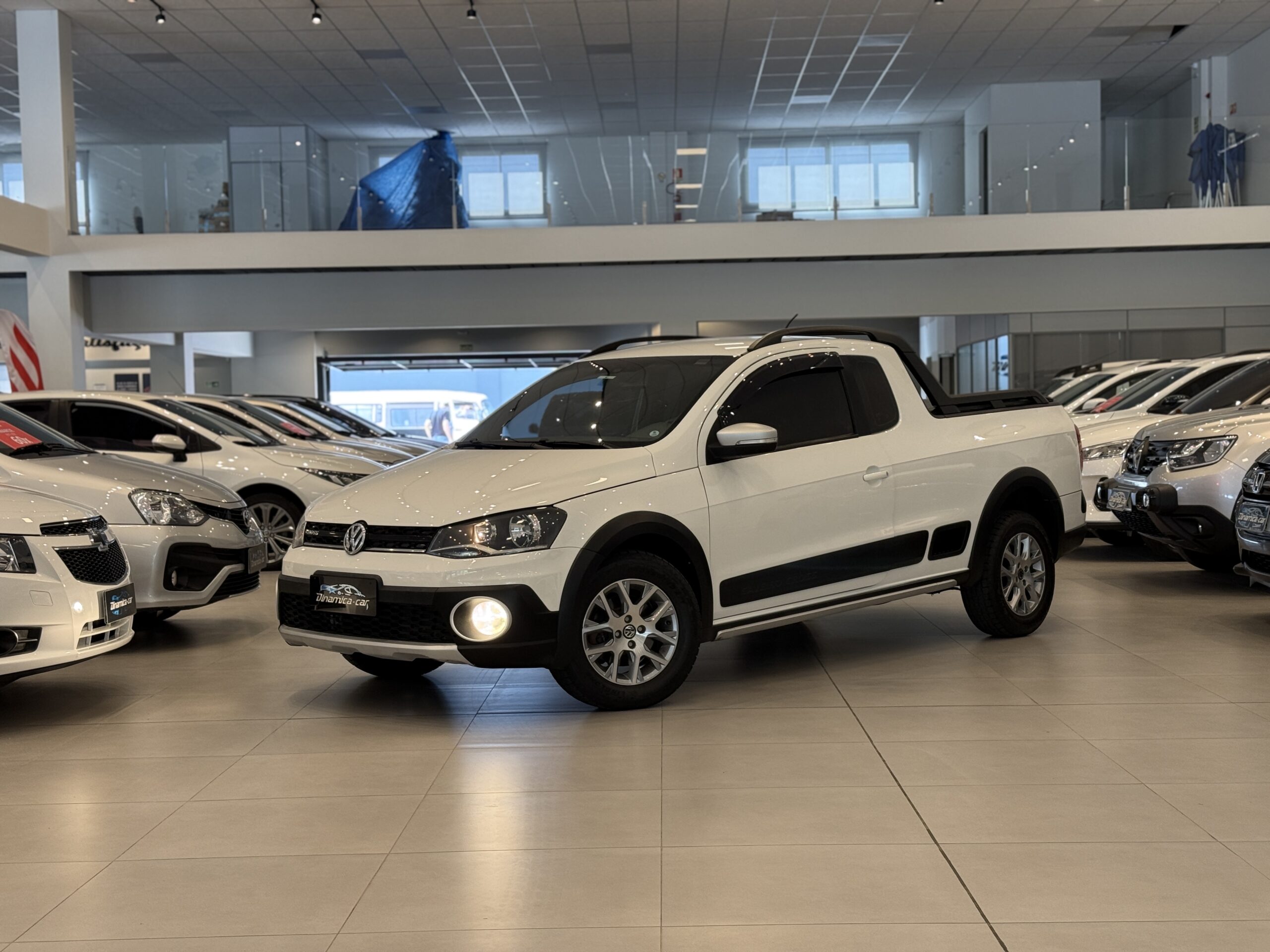VOLKSWAGEN-SAVEIRO CROSS DINAMICA CAR