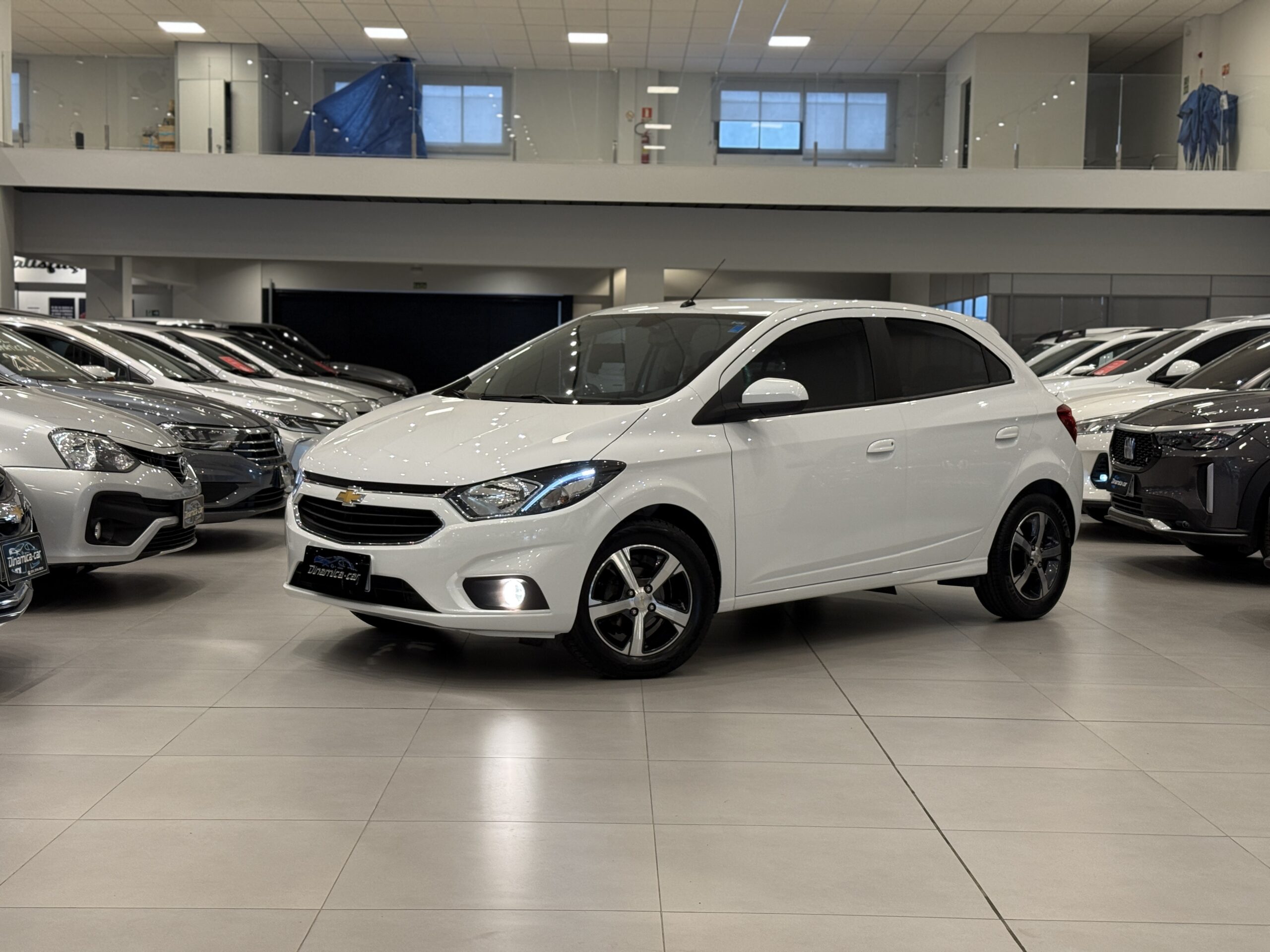CHEVROLET-ONIX LTZ DINAMICA CAR