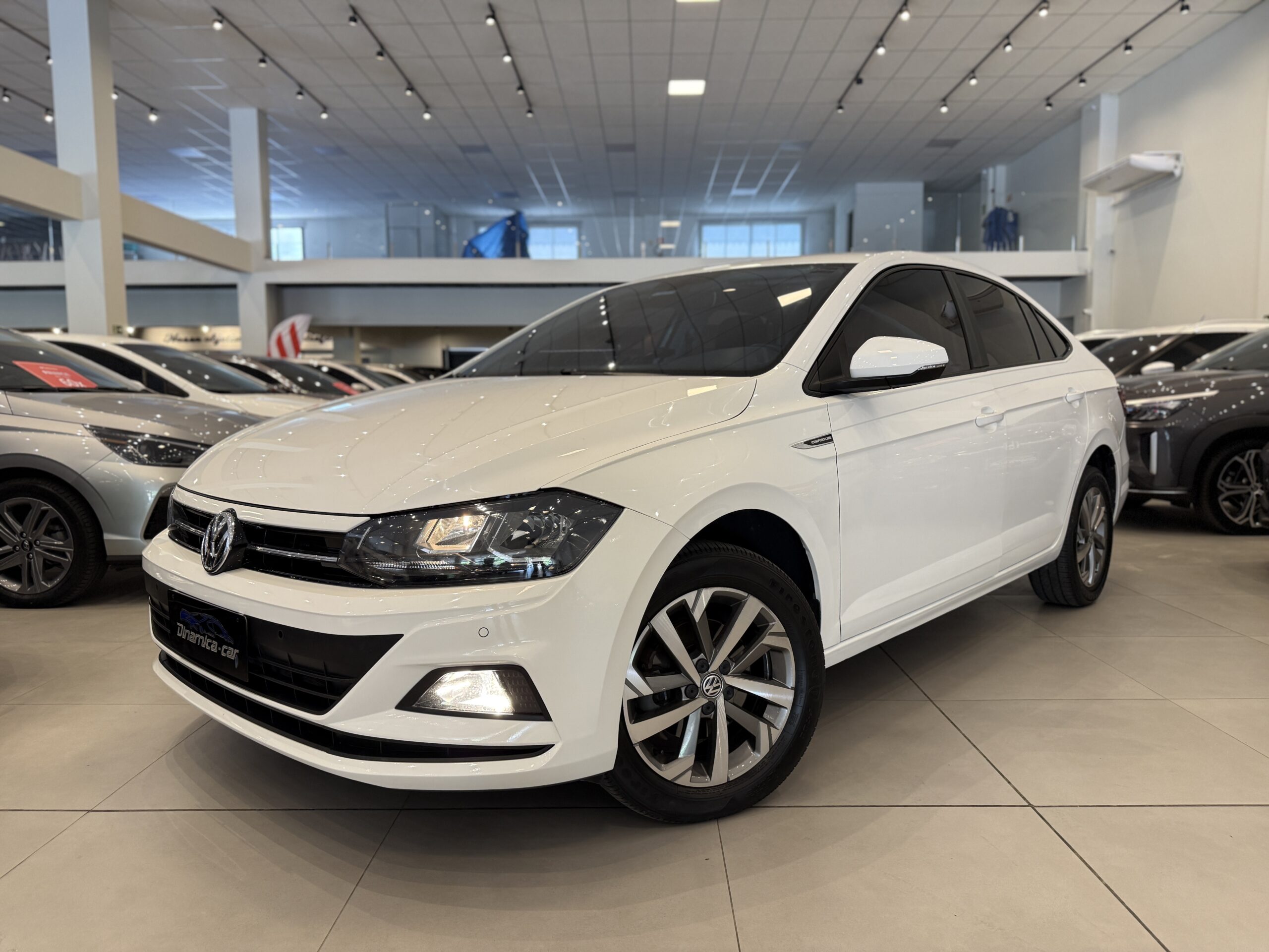 VOLKSWAGEN-VIRTUS COMFOTLINE DINAMICA CAR