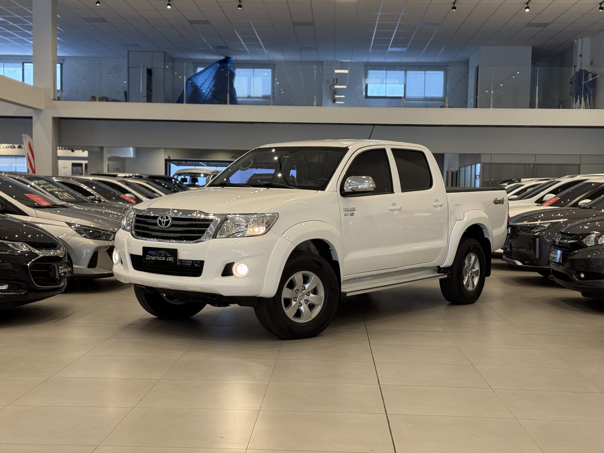 TOYOTA-HILUX SRV DINAMICA CAR
