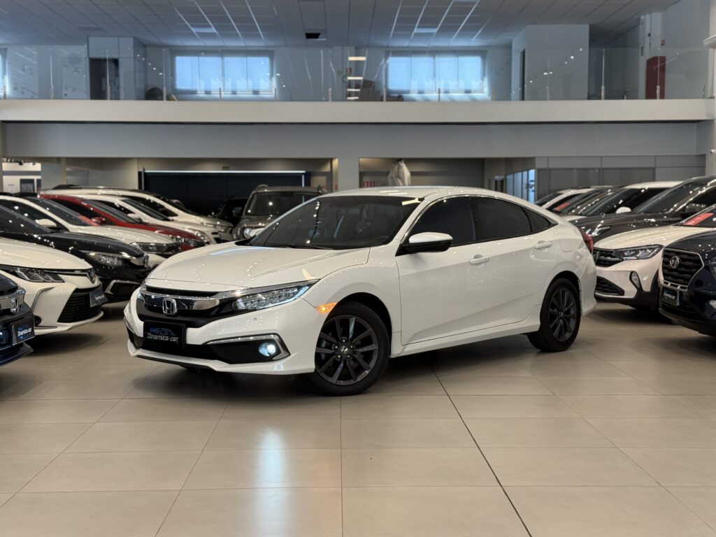 O HONDA-CIVIC 2.0 EXL (GERAÇÃO 10) é uma das versões mais equilibradas do sedã médio produzido pela Honda na décima geração do modelo (vendida no Brasil aproximadamente entre 2017 e 2021). Essa geração marcou uma mudança importante no design, tecnologia e comportamento dinâmico do Civic, tornando-o mais moderno e competitivo no segmento.