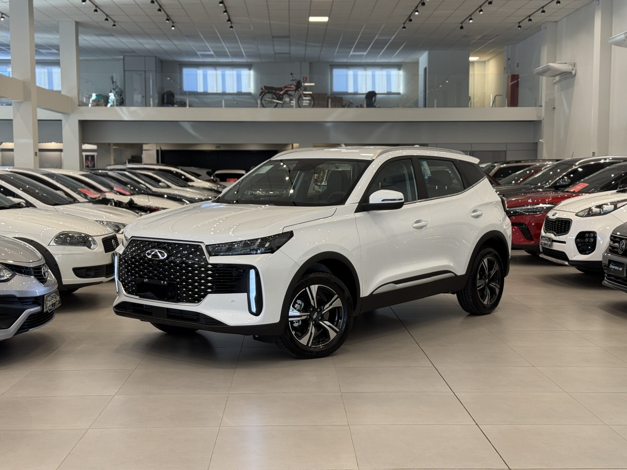 Exemplo de pesquisa: Chevrolet cruze, preto, 2020