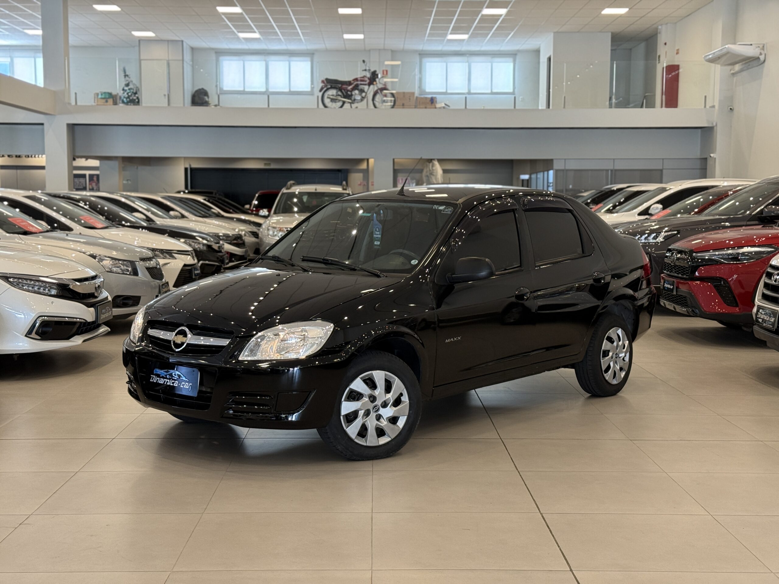 Exemplo de pesquisa: Chevrolet cruze, preto, 2020