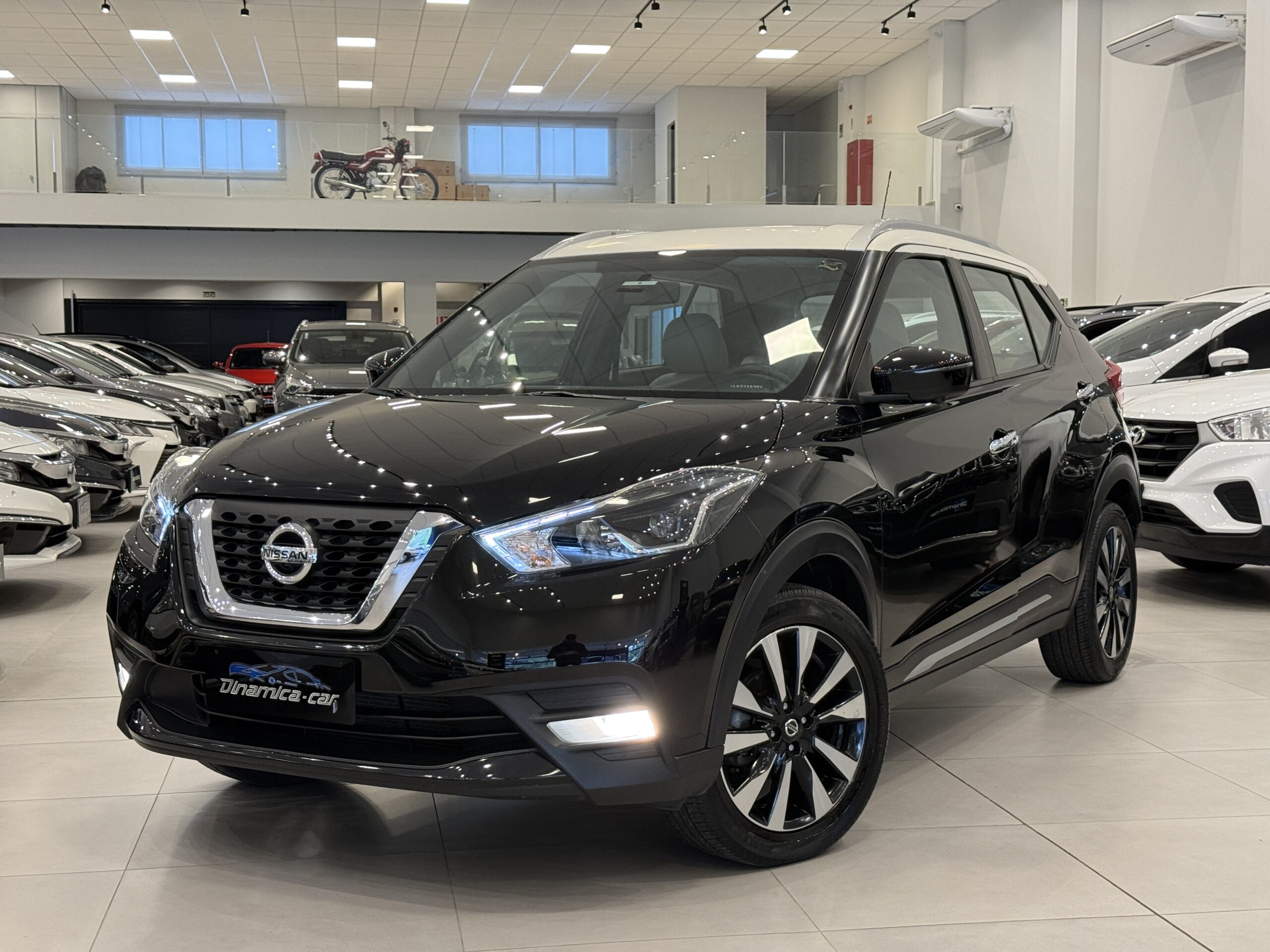 NISSAN-KICKS SL DINAMICA CAR