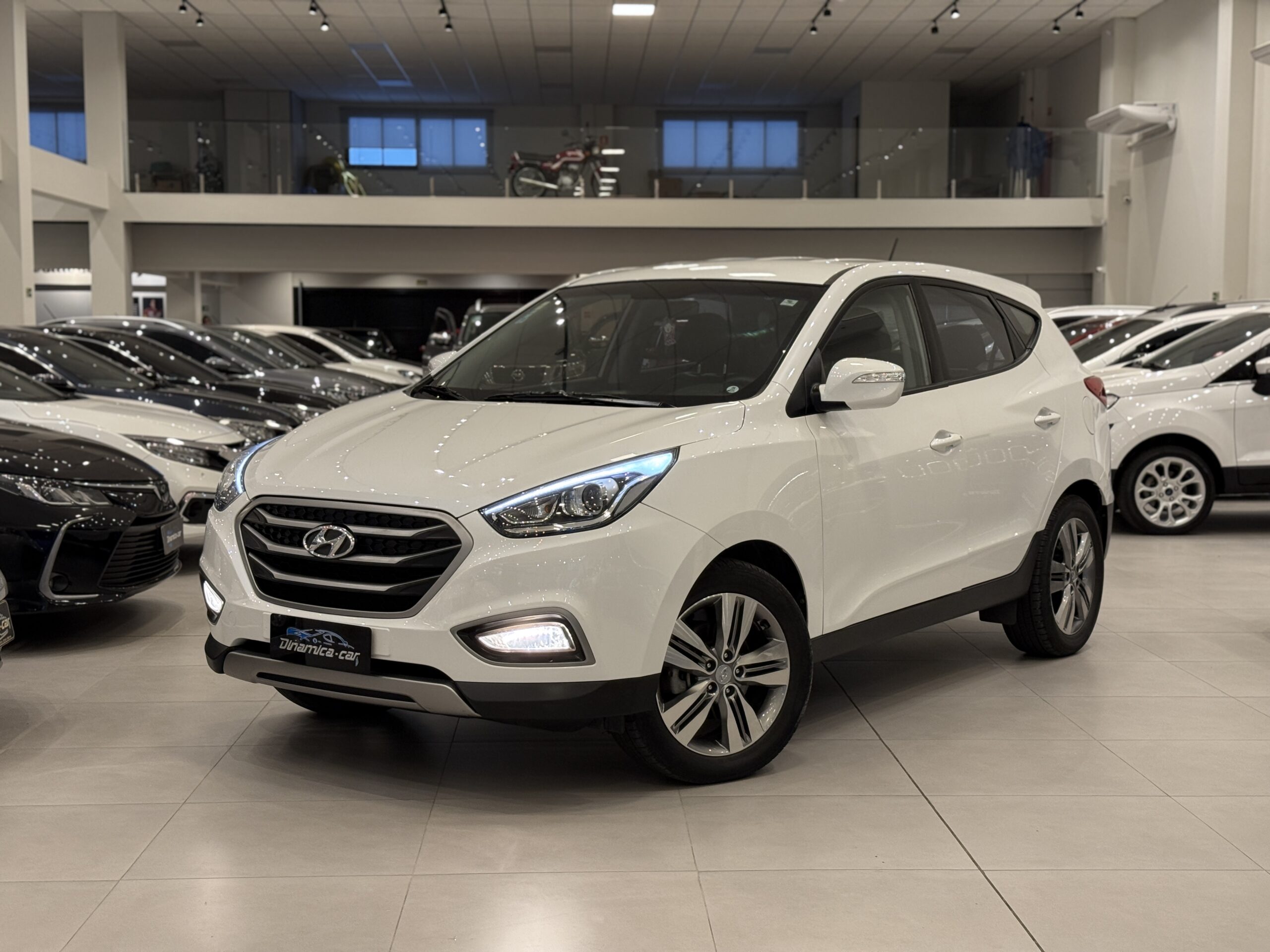 HYUNDAI-IX35 2.0 DINAMICA CAR