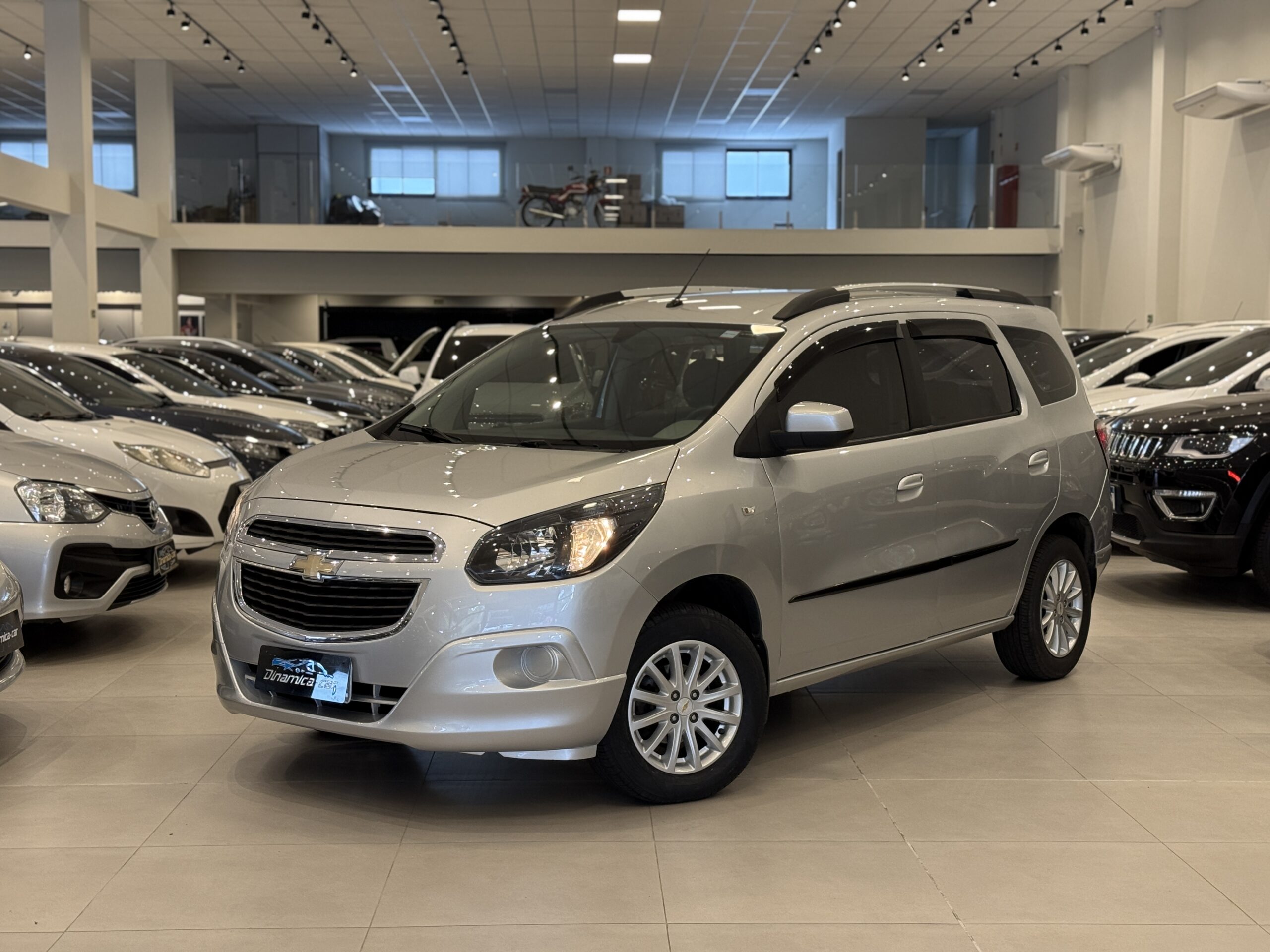 CHEVROLET-SPIN LT DINAMICA CAR