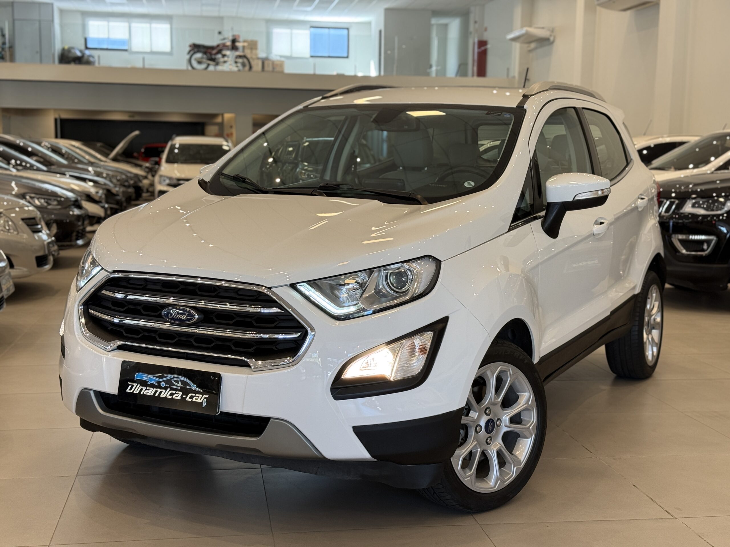 FORD-ECOSPORT TITANIUM DINAMICA CAR