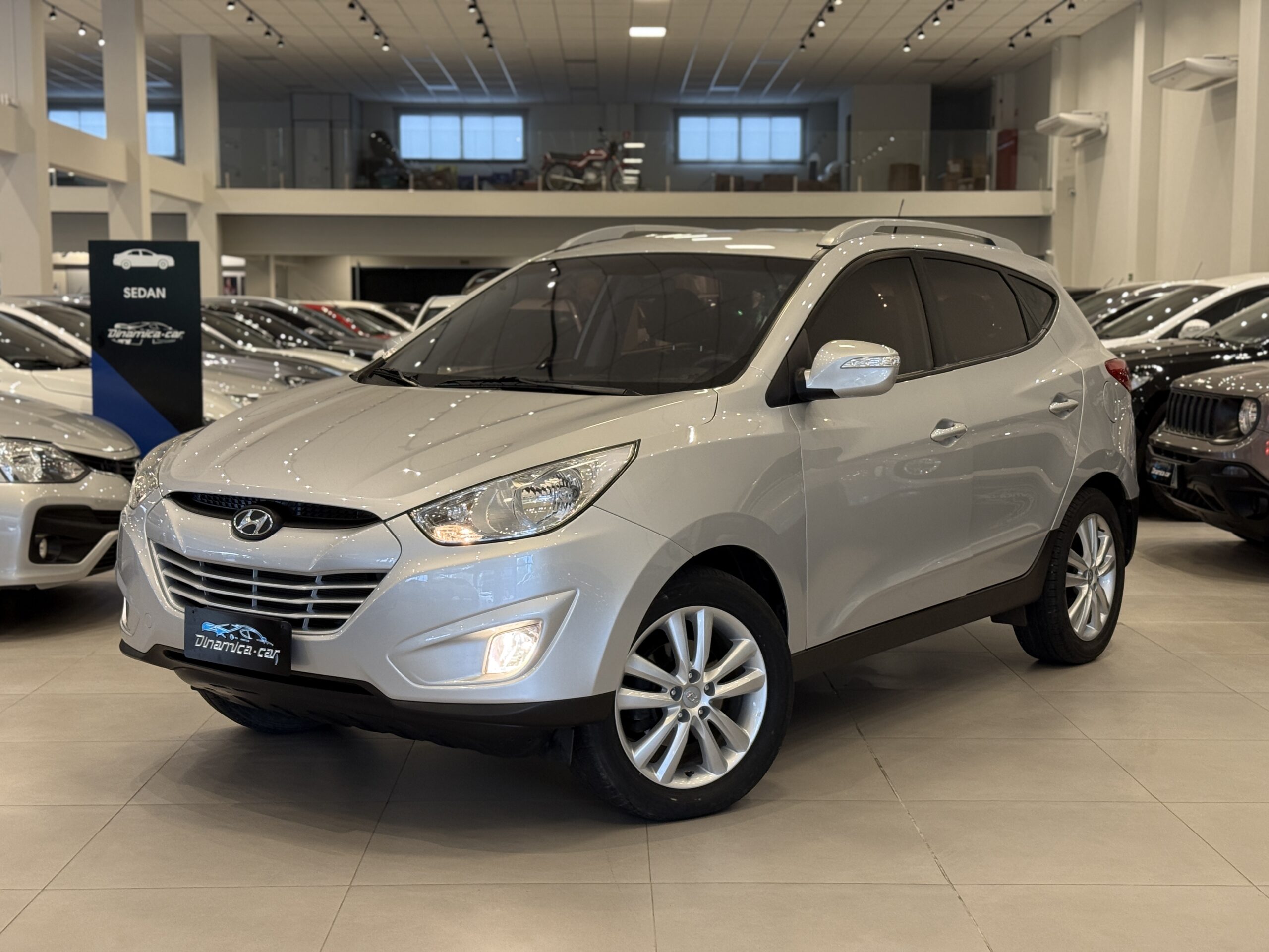 HYUNDAI-IX35 2.0 DINAMICA CAR