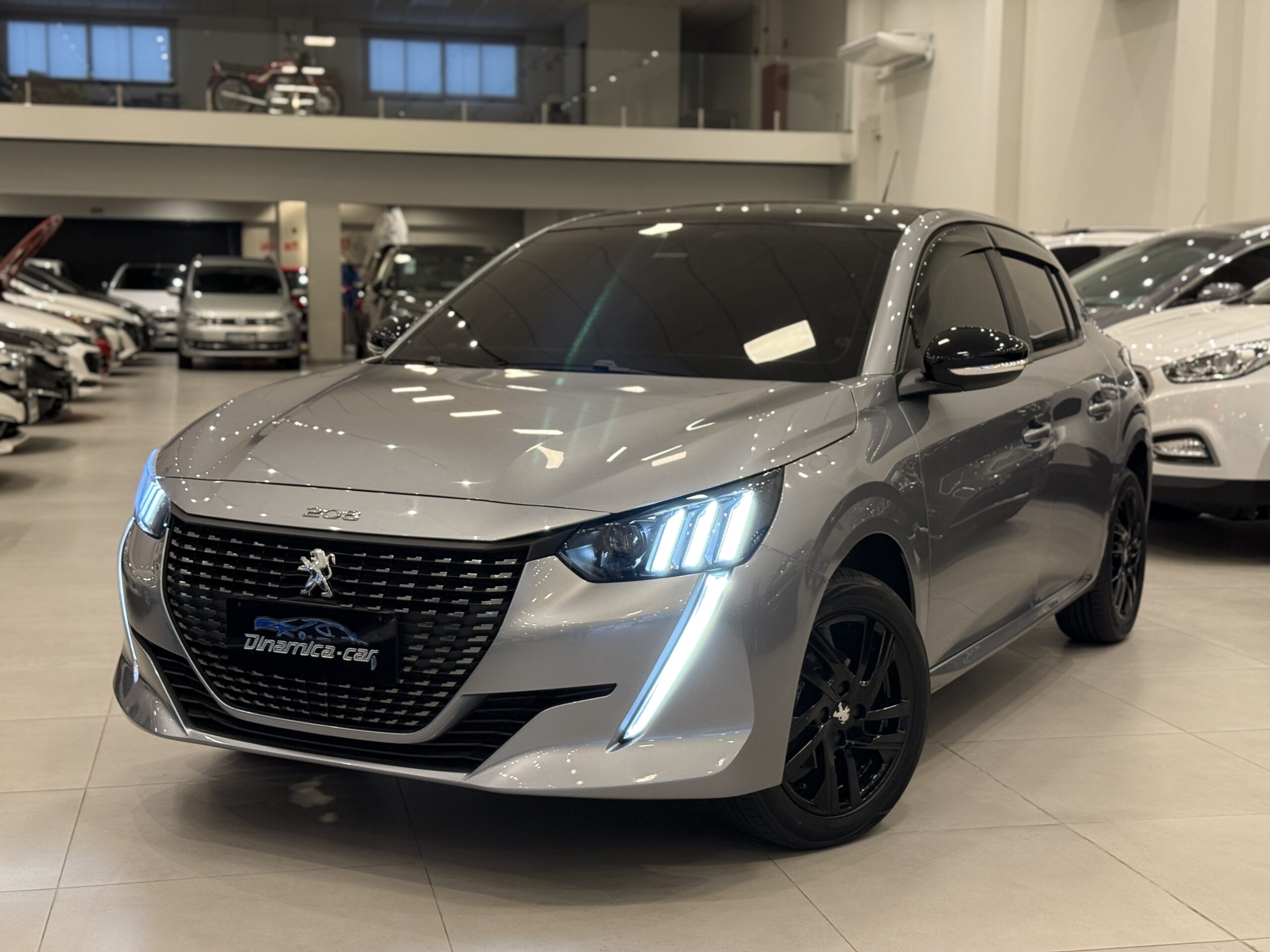 PEUGEOT-208 STYLE DINAMICA CAR