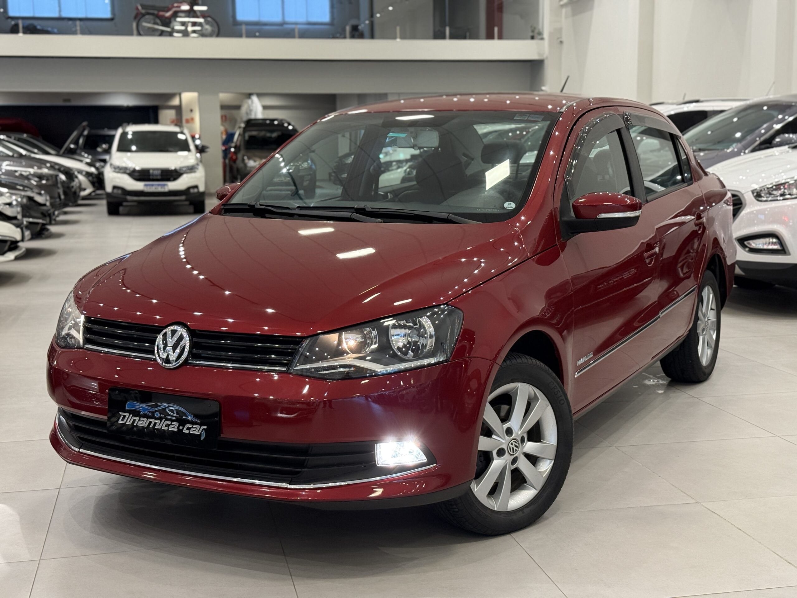 VOLKSWAGEN-VOYAGE HIGHLINE DINAMICA CAR