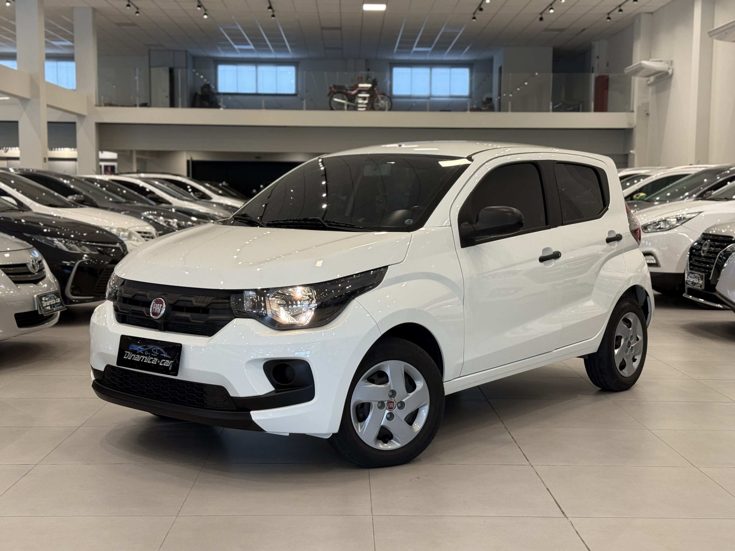 Exemplo de pesquisa: Chevrolet cruze, preto, 2020