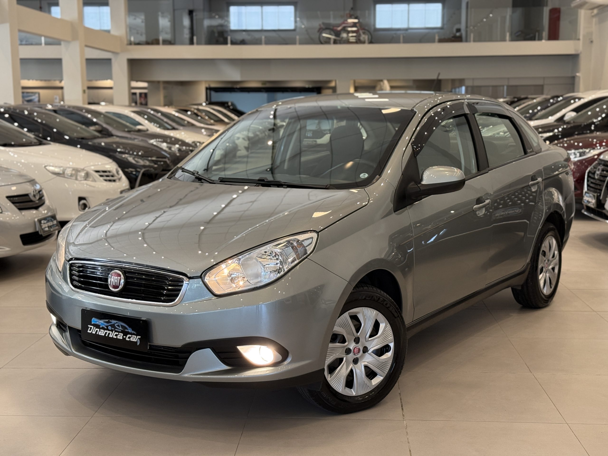 FIAT-GRAND SIENA ATTRACTIV DINAMICA CAR