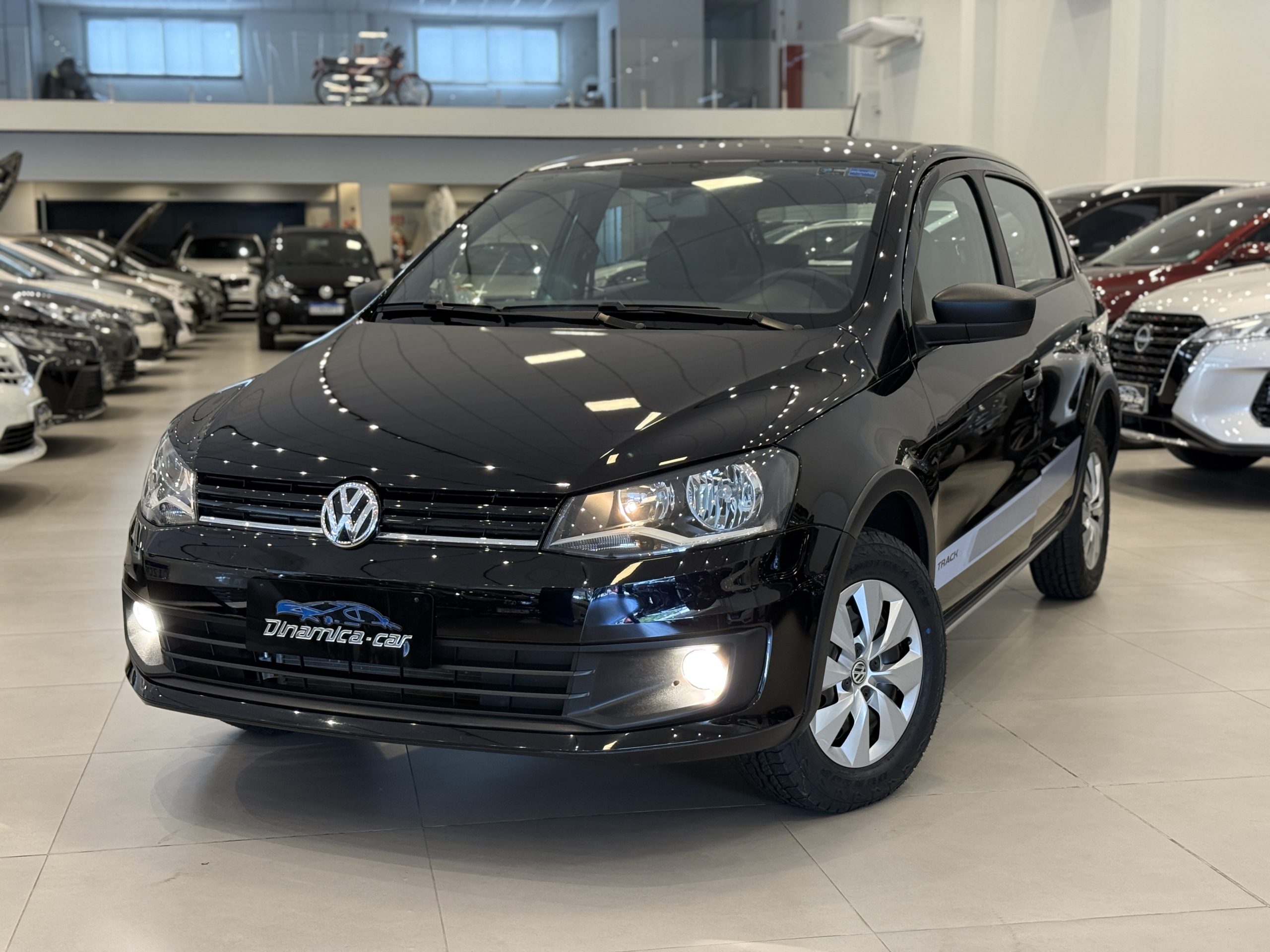 VOLKSWAGEN-GOL TRACK DINAMICA CAR