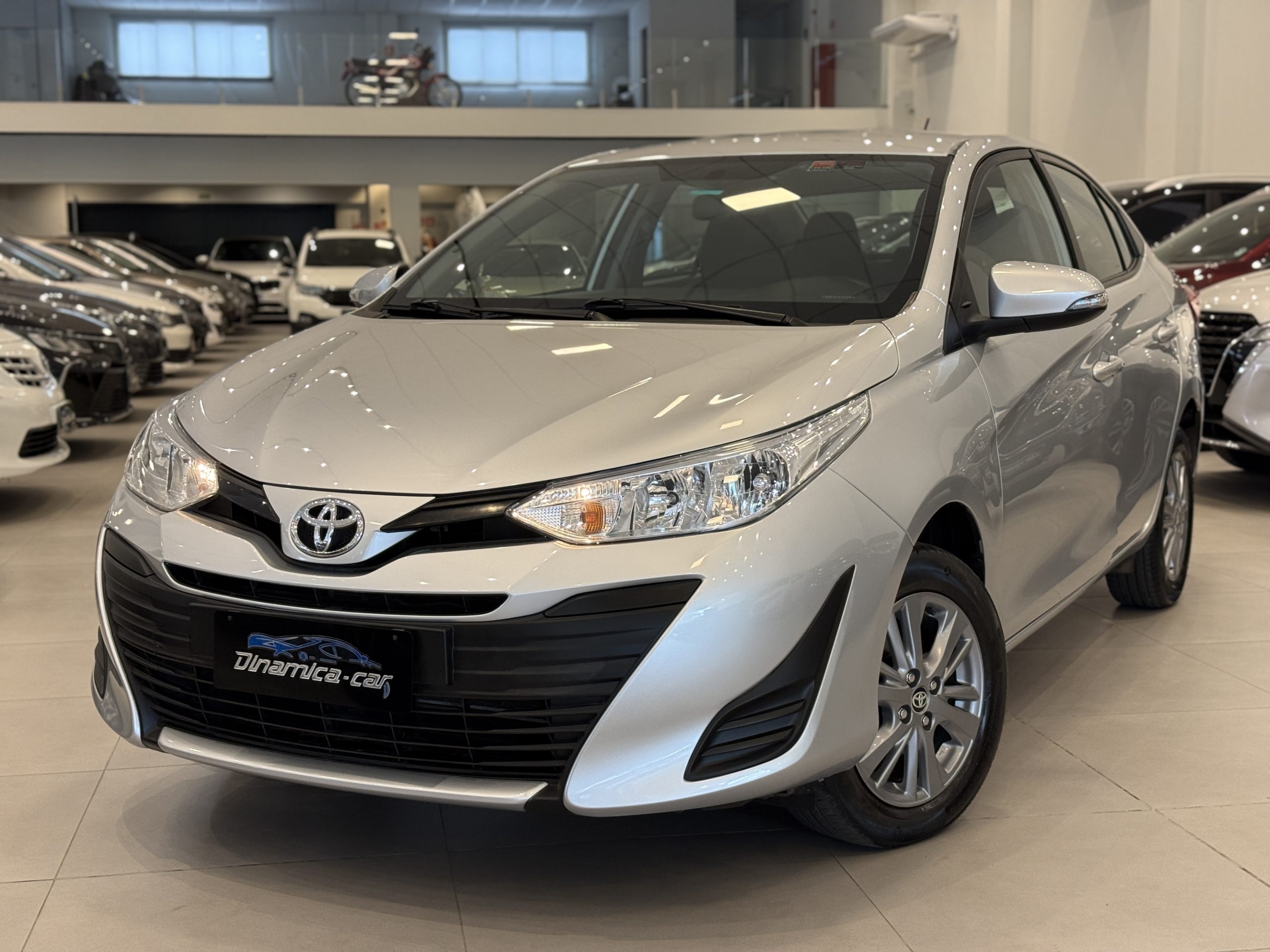 TOYOTA-COROLLA XL PLUS DINAMICA CAR