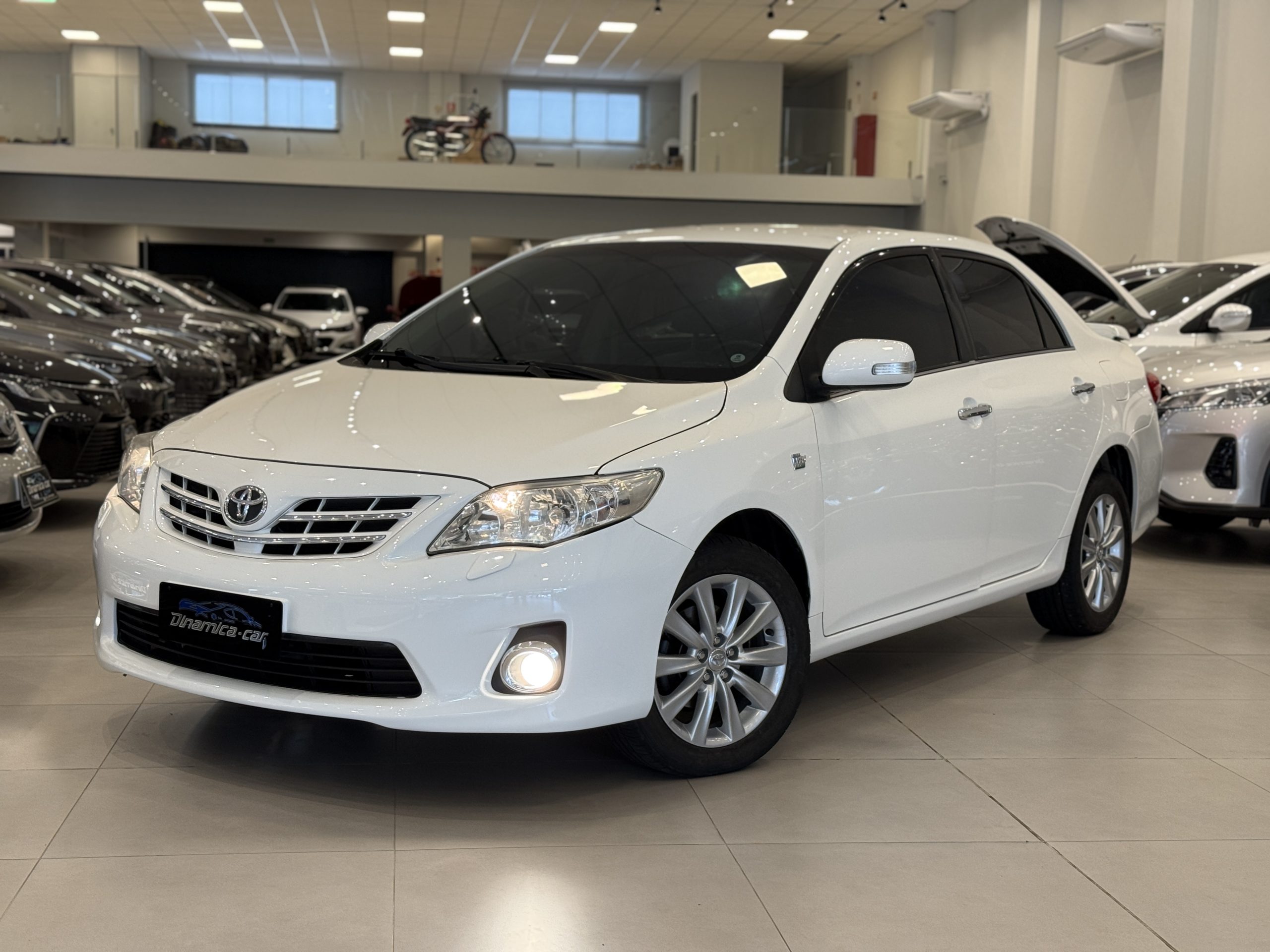 TOYOTA-COROLLA ALTIS DINAMICA CAR