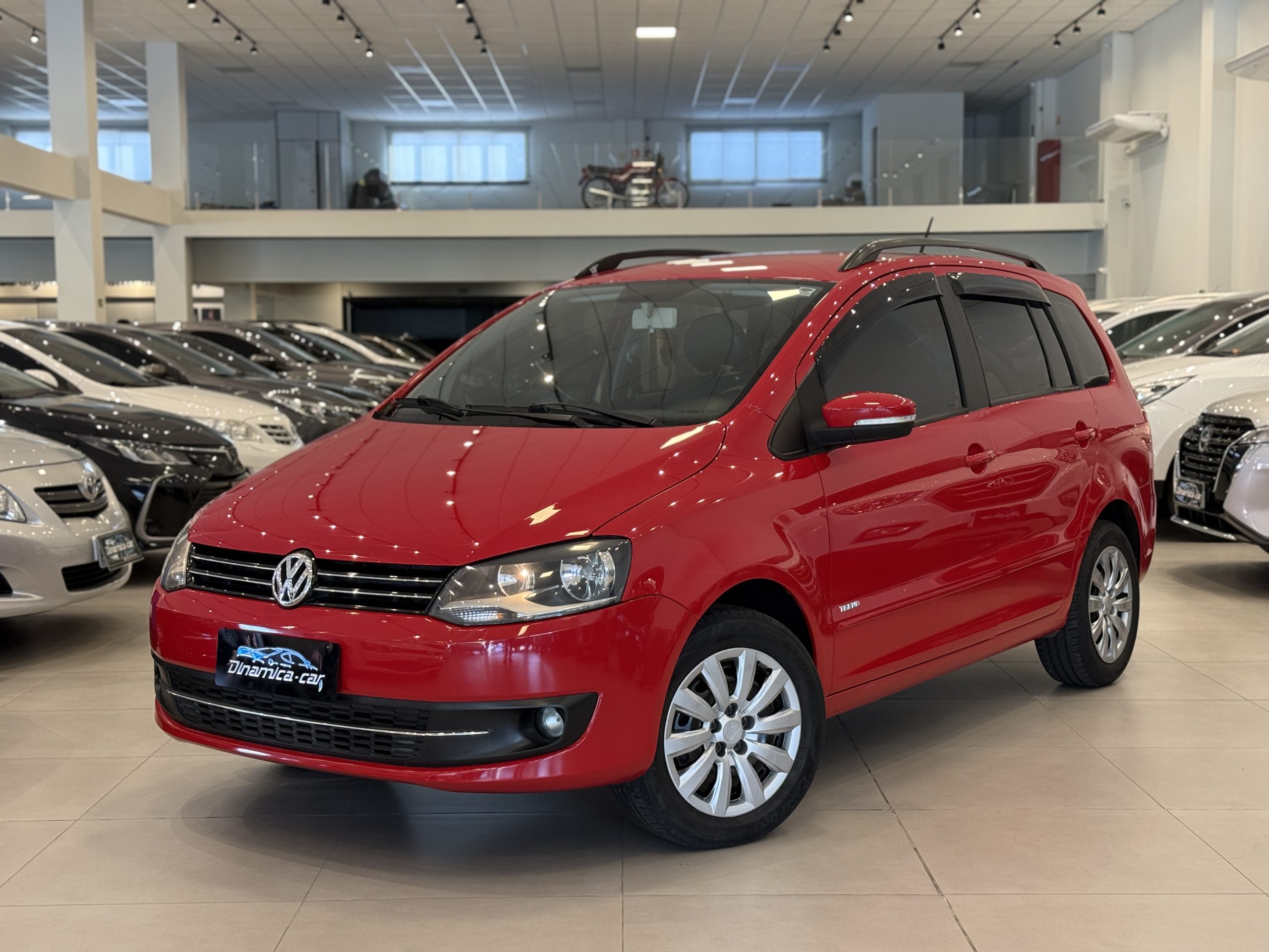 VOLKSWAGEN-SPACEFOX TREND DINAMICA CAR